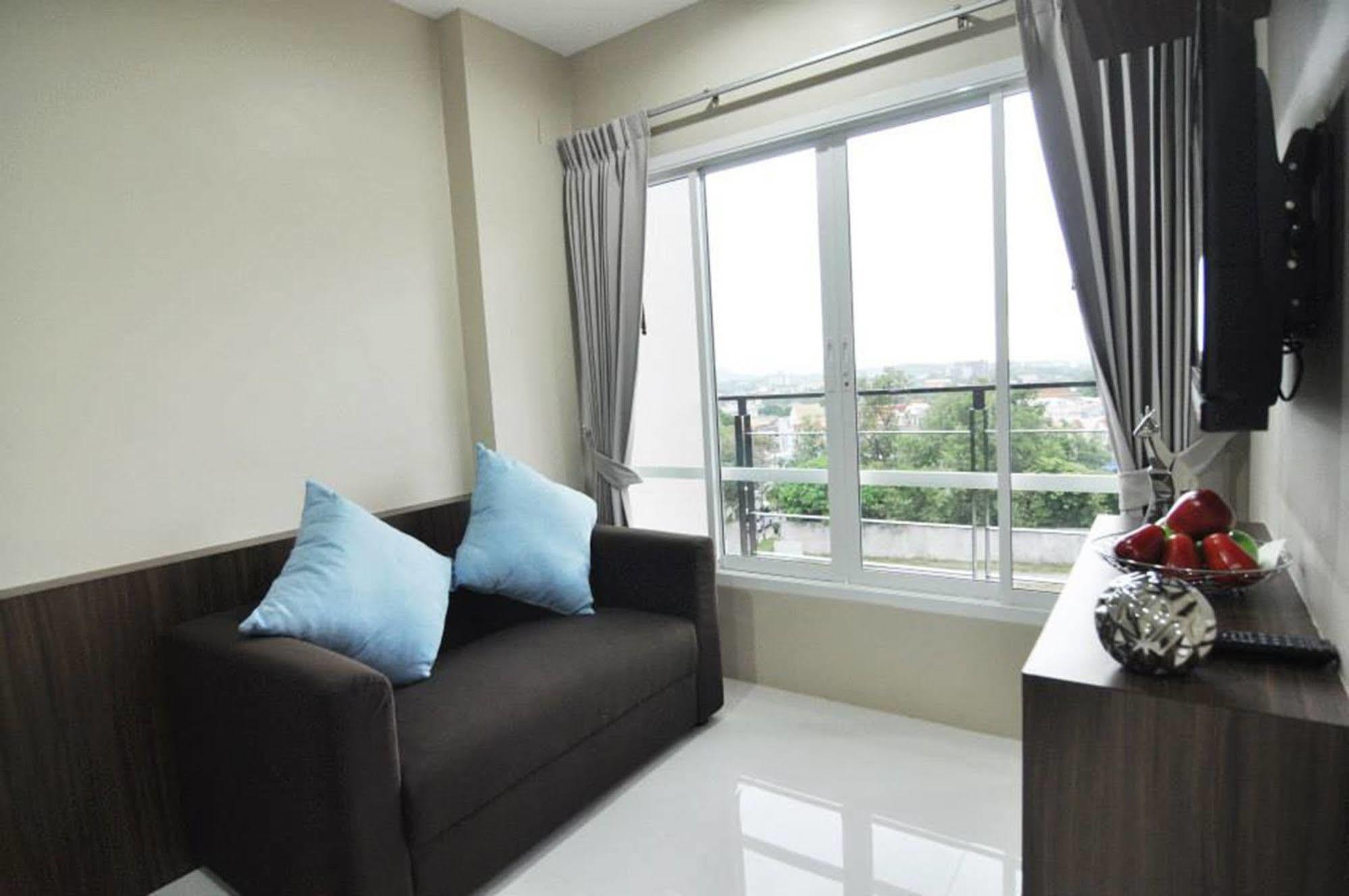 Khao Rang Place Phuket Exterior foto
