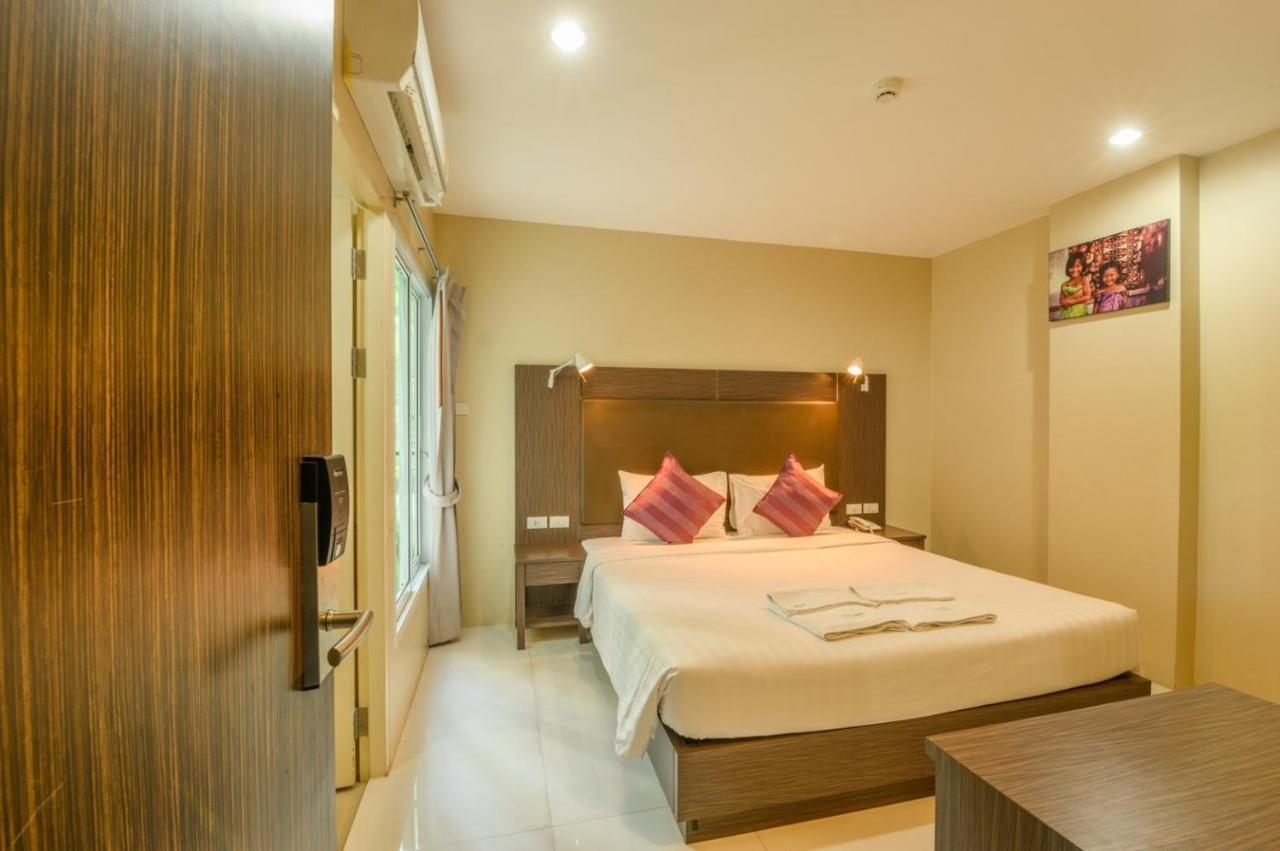 Khao Rang Place Phuket Exterior foto
